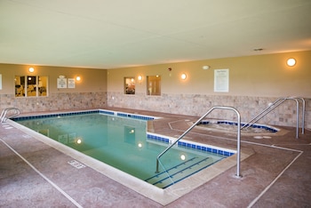 Holiday Inn Express Hotel & Suites Northwood By Ihg,Hartland>>Albert Lea,3 star