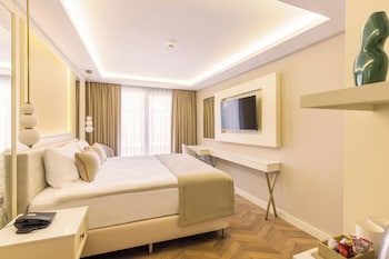 great fortune concept hotel