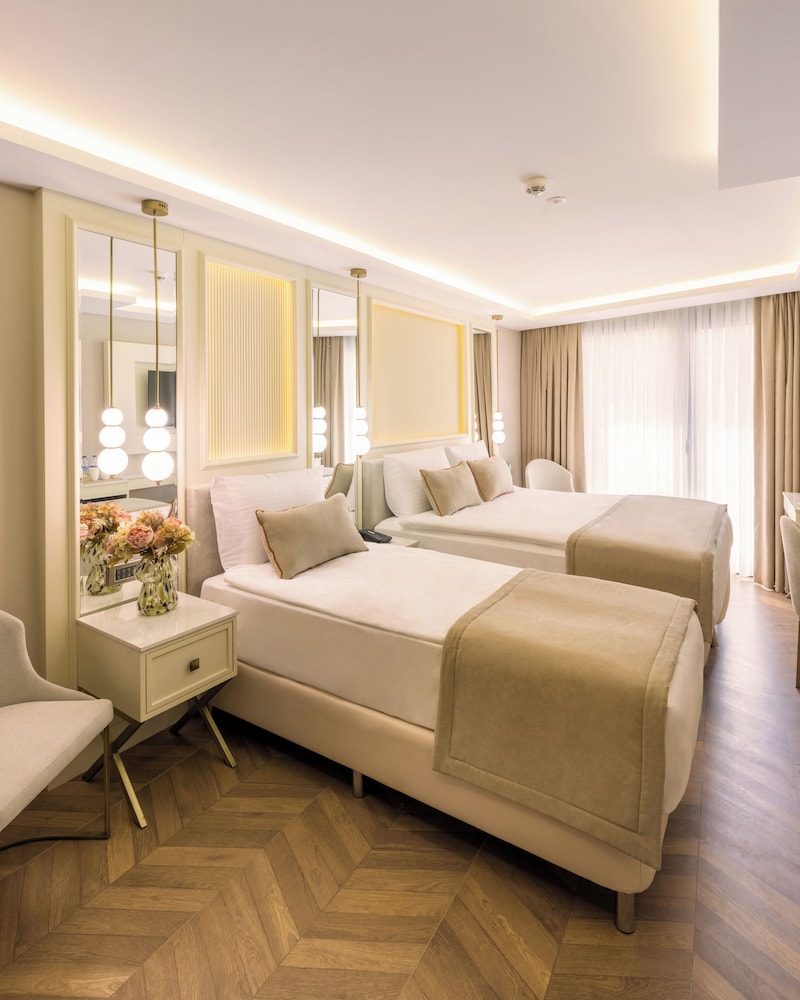 great fortune concept hotel