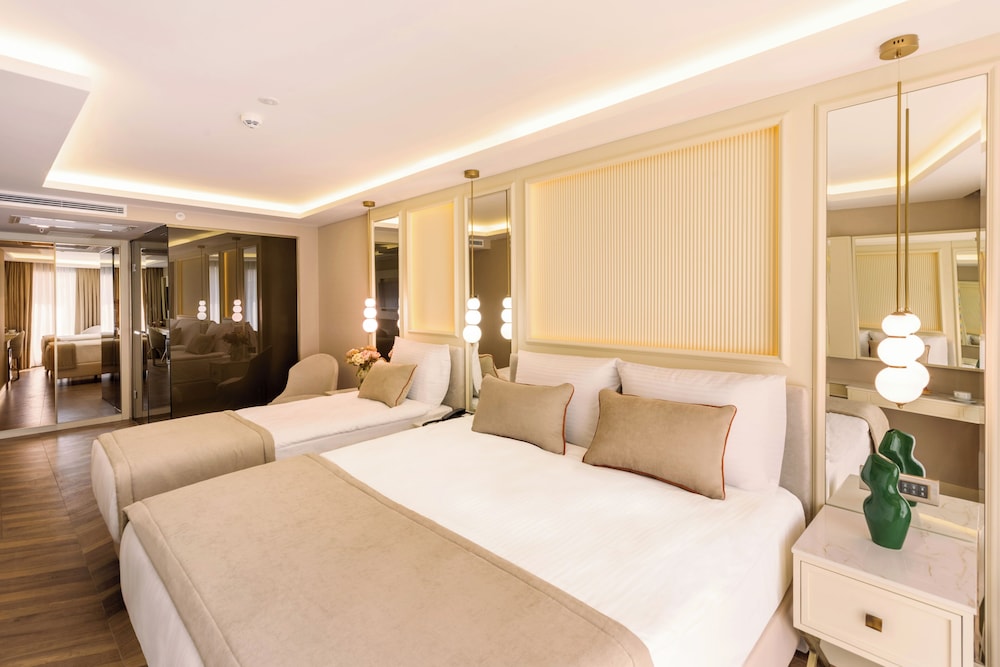 great fortune concept hotel