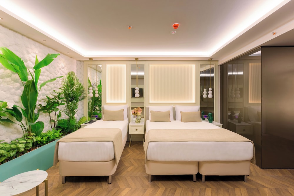 great fortune concept hotel