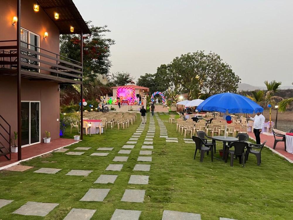 aandra lakestay resort campzone