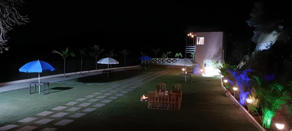 aandra lakestay resort campzone