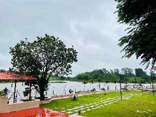 aandra lakestay resort campzone