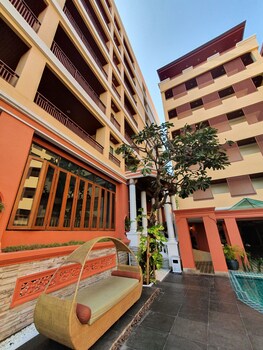 Chateau En Ville Pattaya,,4 star