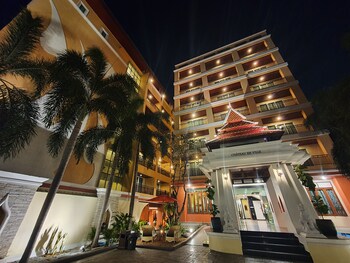 Chateau En Ville Pattaya,,4 star