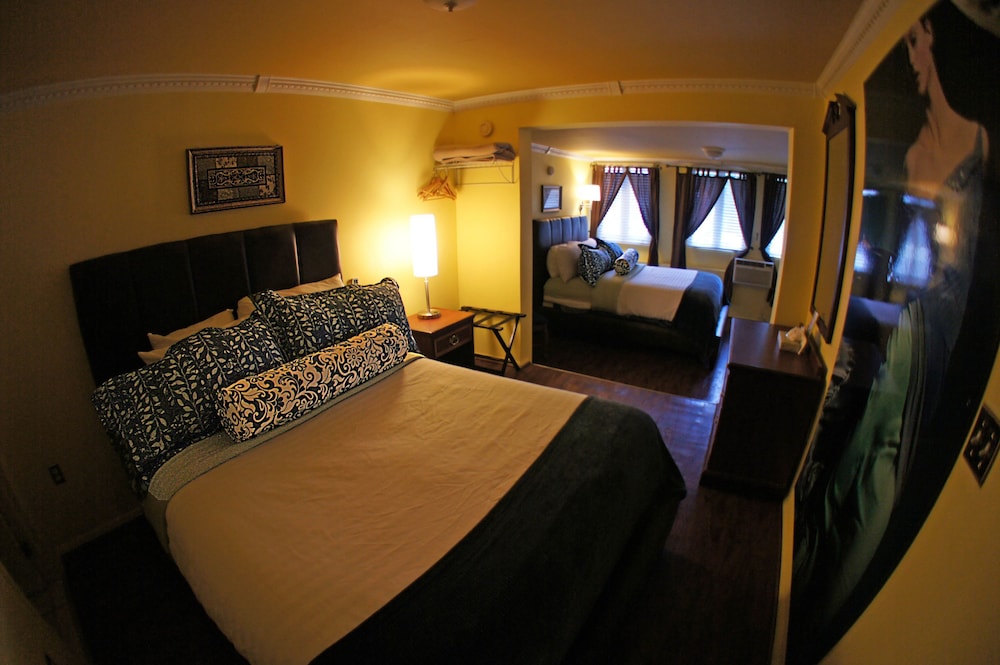 pegasus international hotel