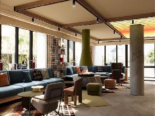 moxy annecy