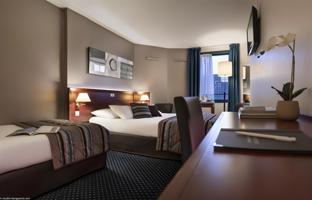 moxy annecy