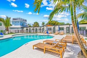pelican post at anna maria island inn
