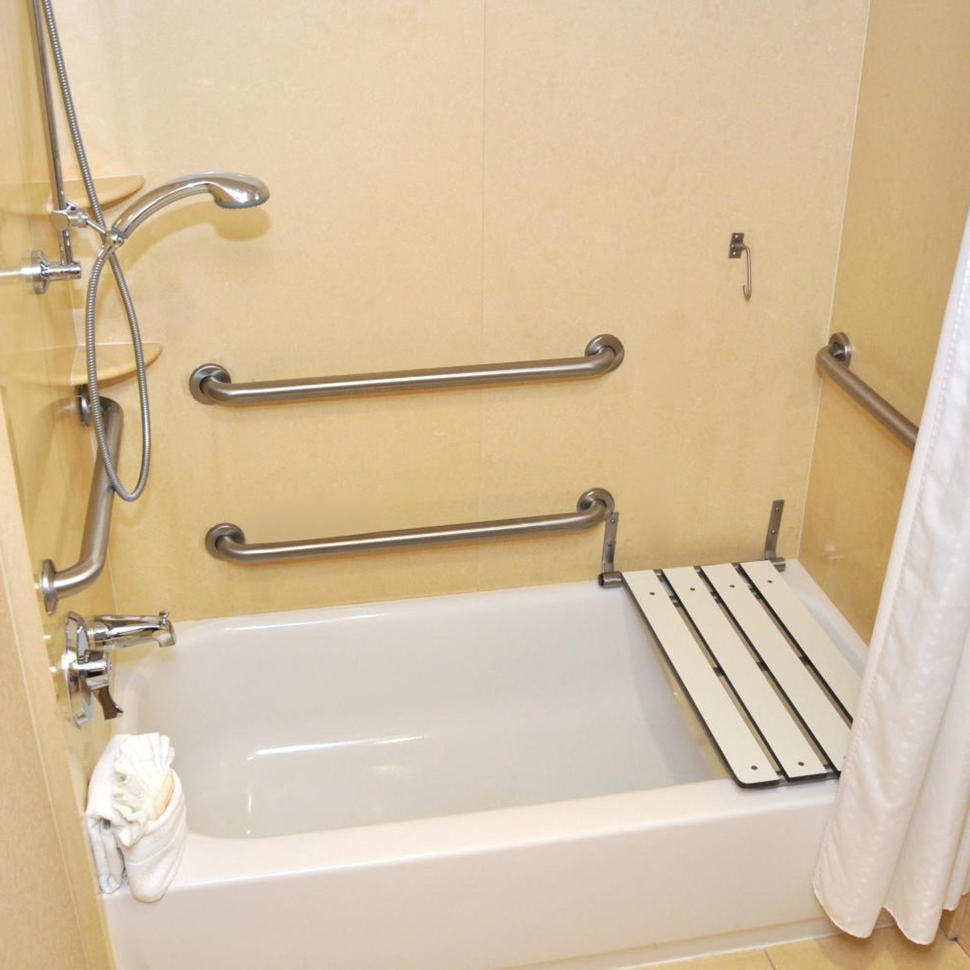 holiday inn and suites oakland airport by ihg
