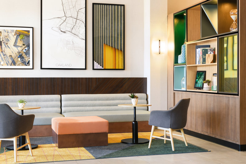 holiday inn and suites oakland airport by ihg