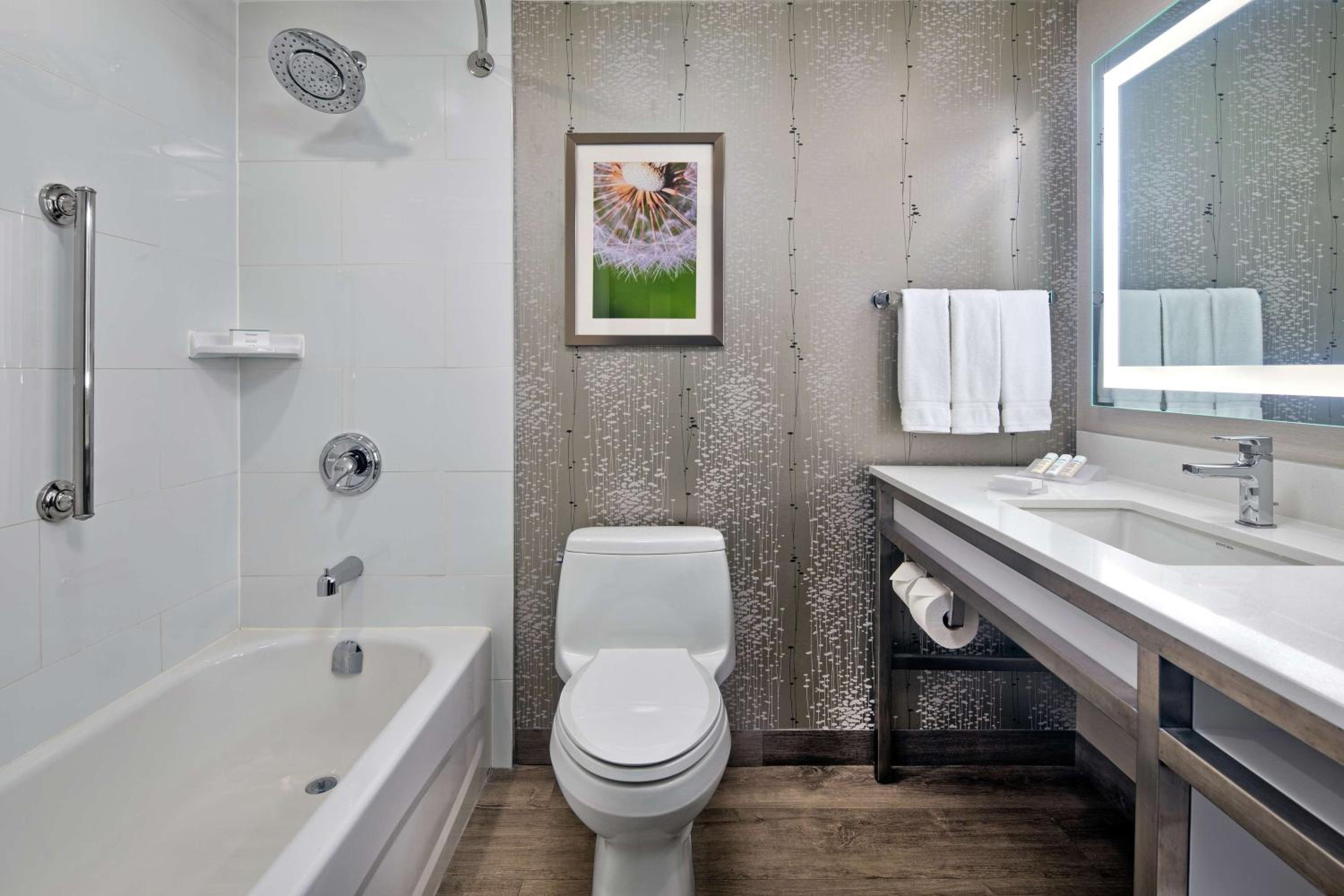 hilton garden inn toronto oakville