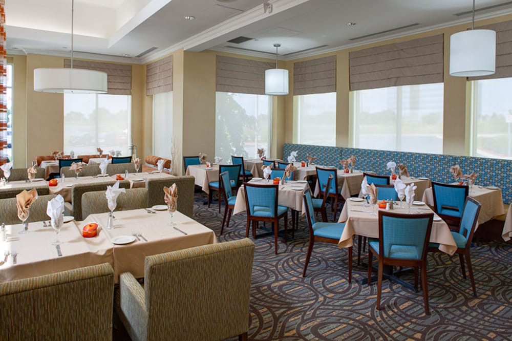 hilton garden inn toronto oakville