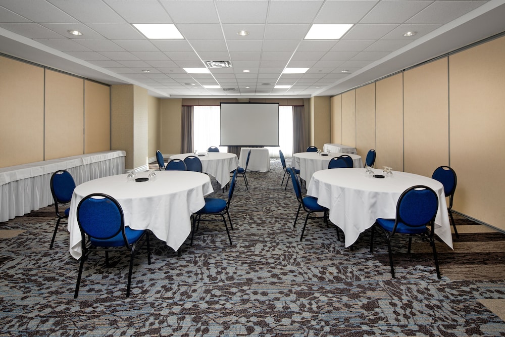 hilton garden inn toronto oakville