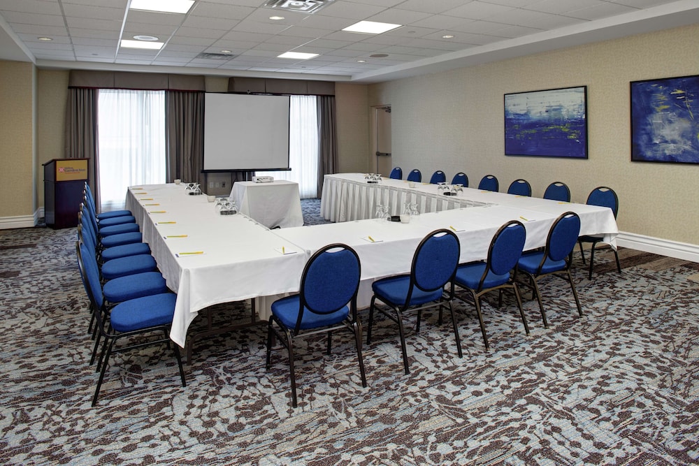 hilton garden inn toronto oakville