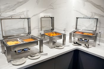 hilton garden inn toronto oakville