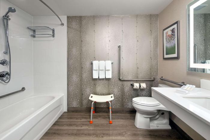 hilton garden inn toronto oakville