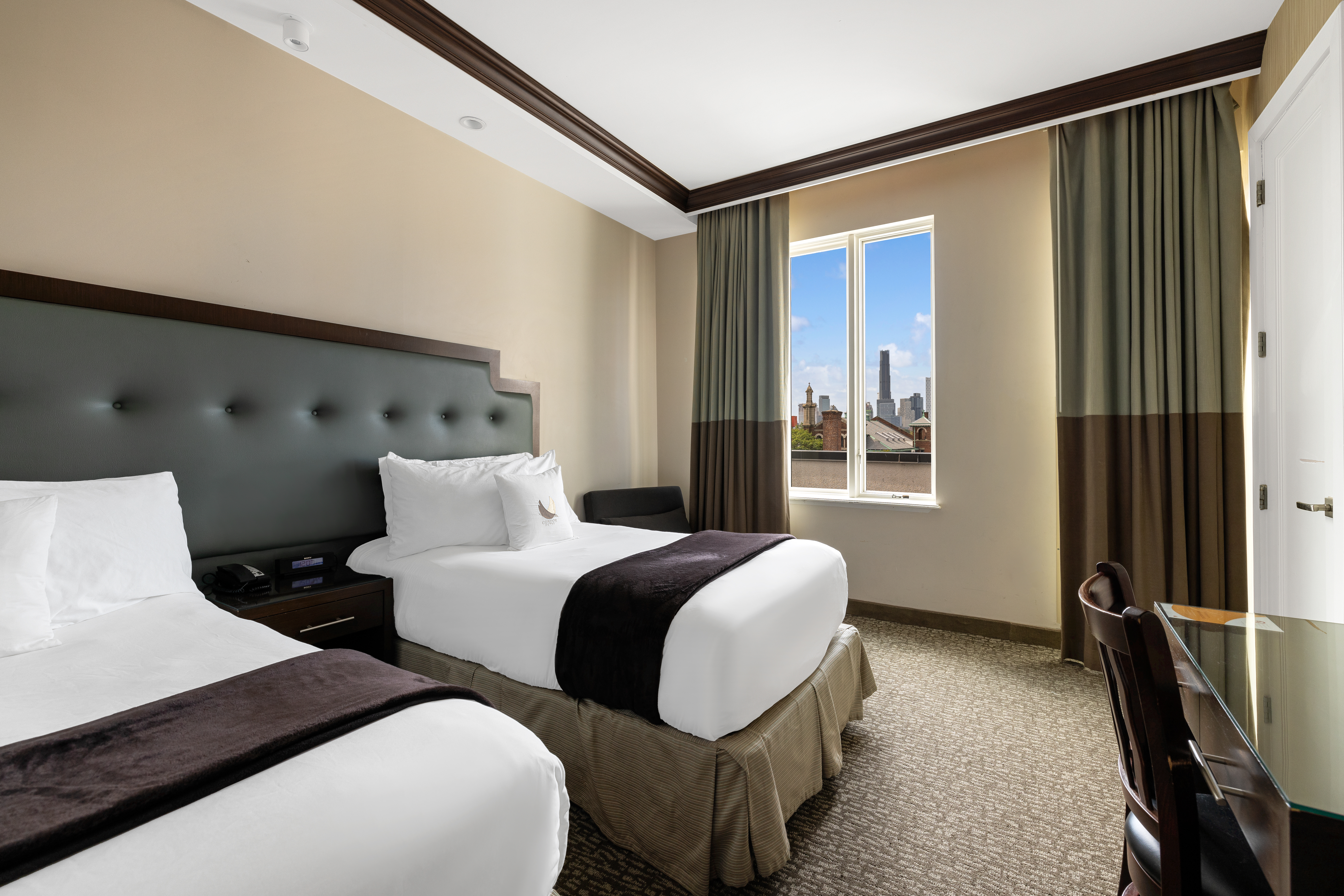 condor hotel by luxurban