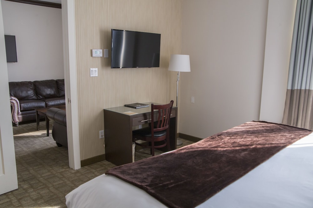 condor hotel by luxurban