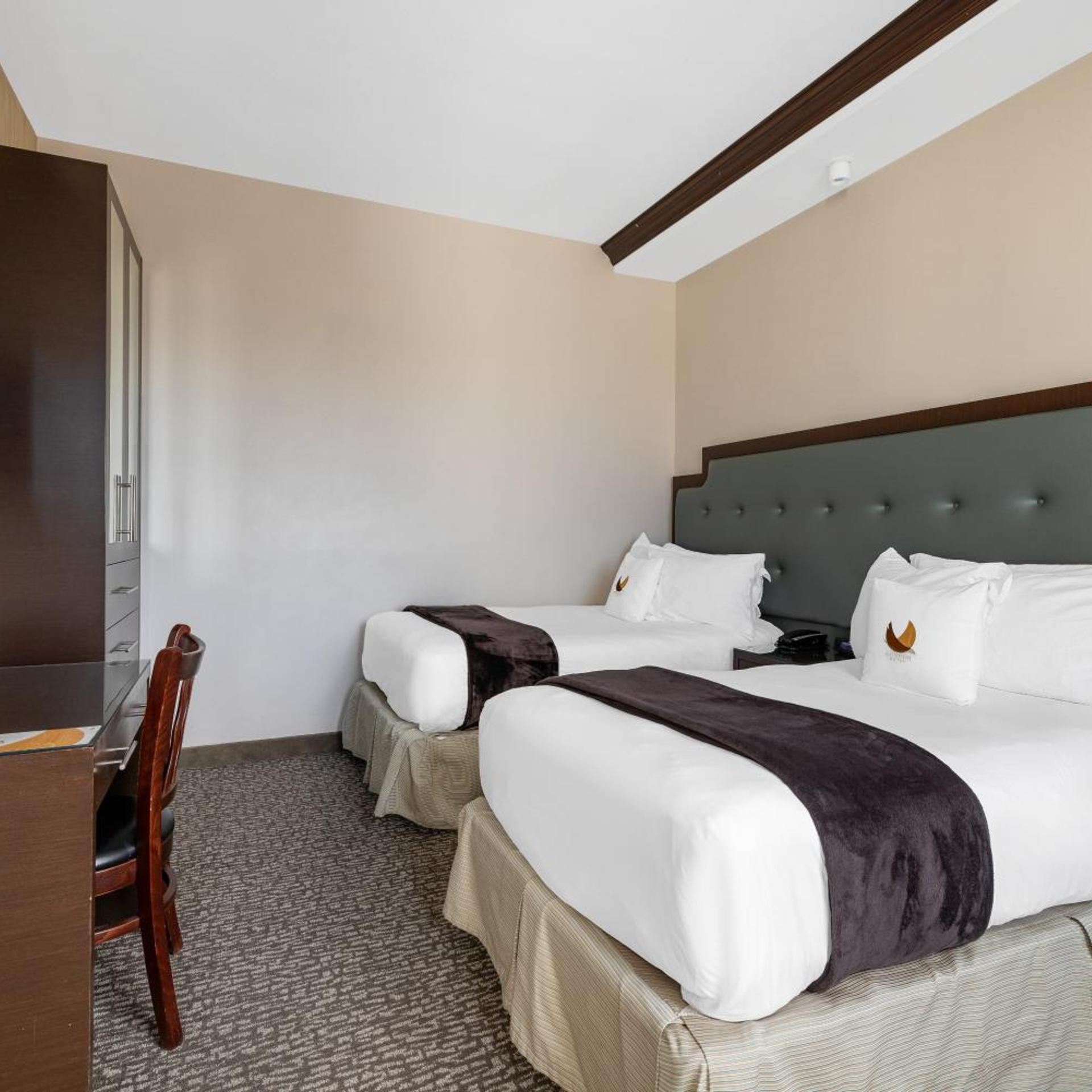 condor hotel by luxurban