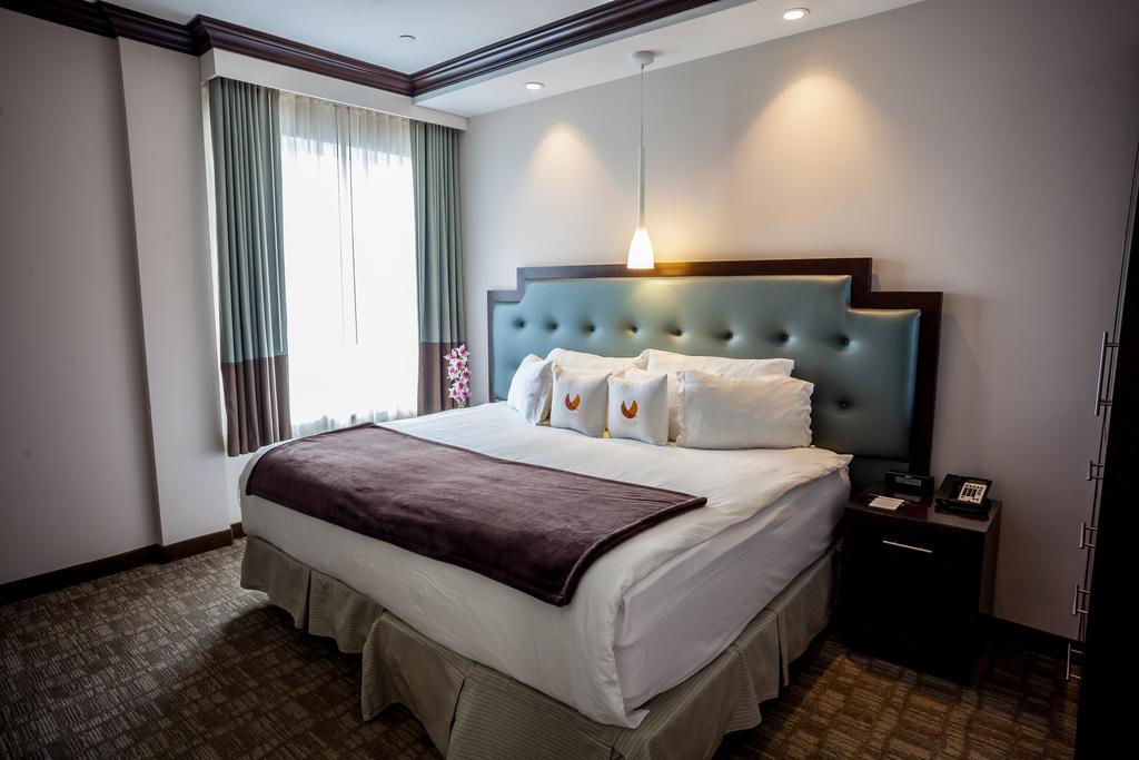 condor hotel by luxurban