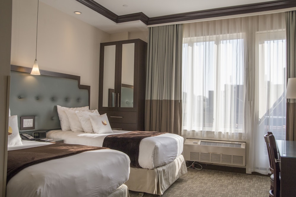 condor hotel by luxurban