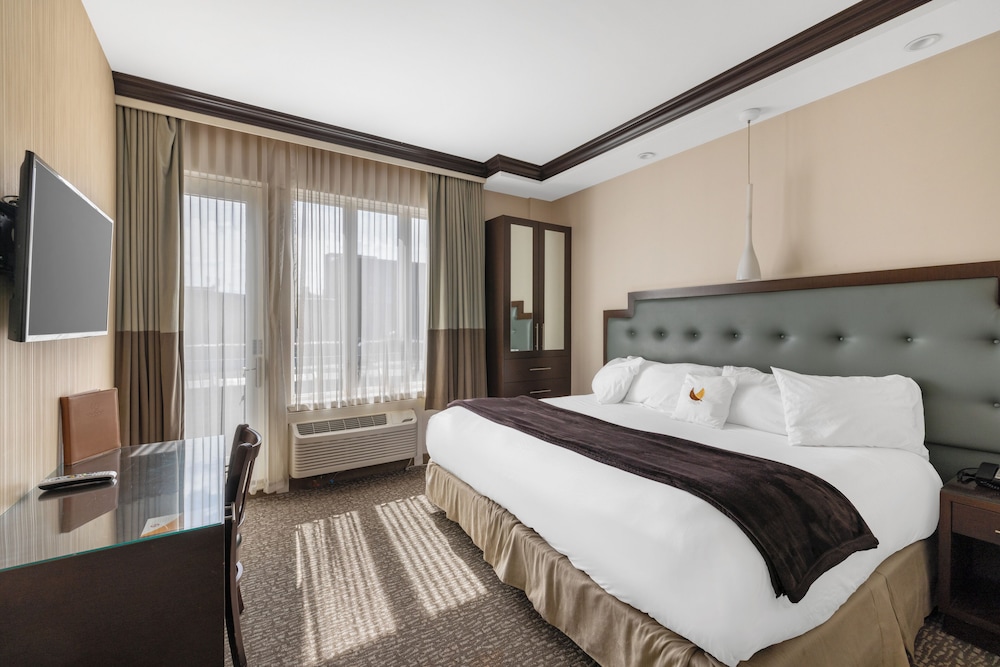 condor hotel by luxurban