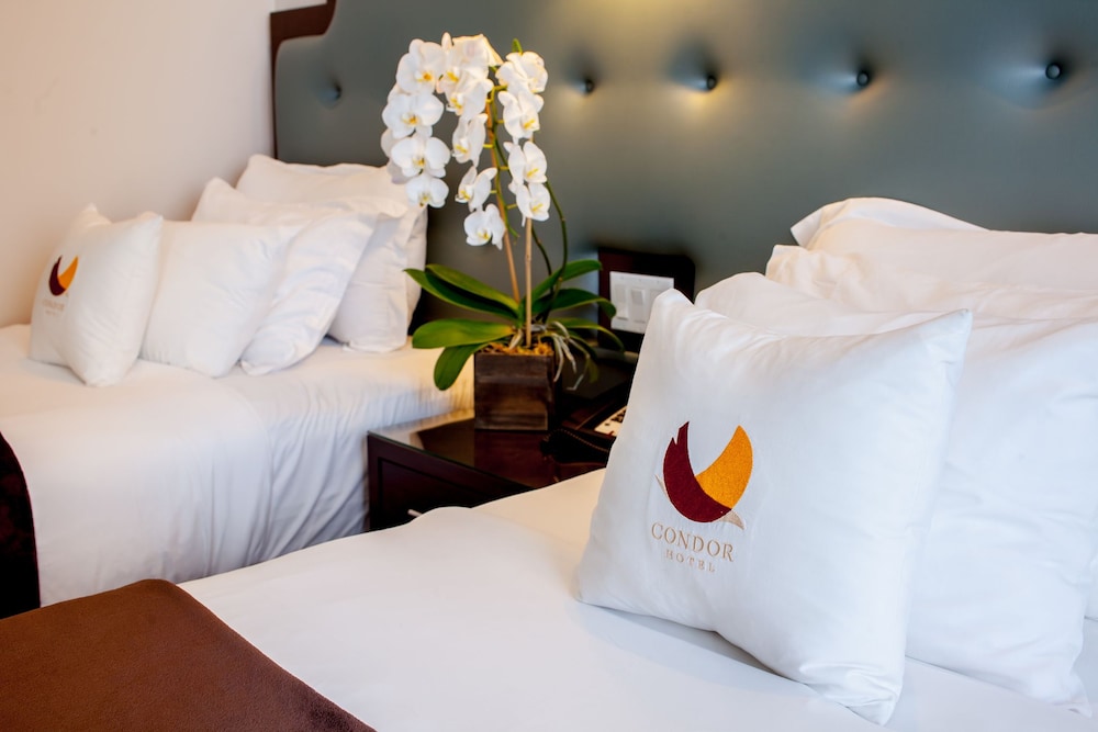 condor hotel by luxurban