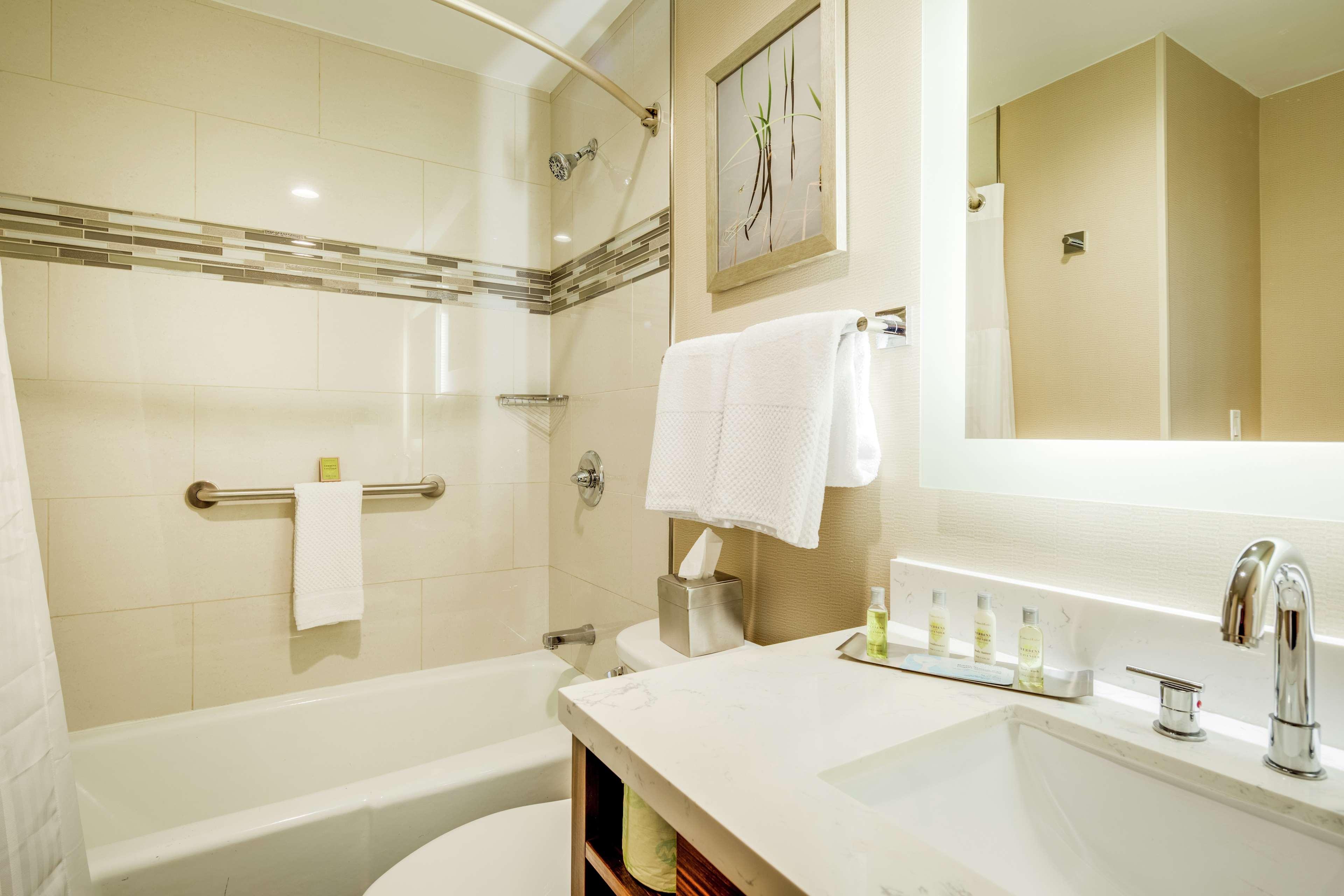 doubletree by hilton huntington