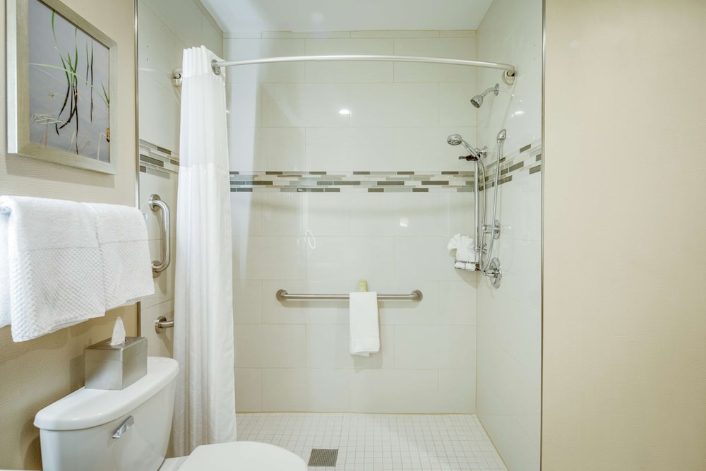 doubletree by hilton huntington