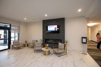 the lux hotel and conference center ascend hotel collection