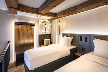 mister highland hotel