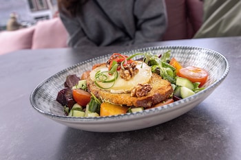 mister highland hotel