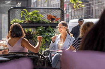 mister highland hotel