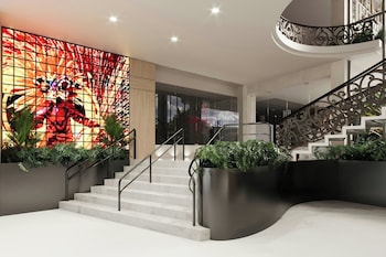 renaissance panama city hotel