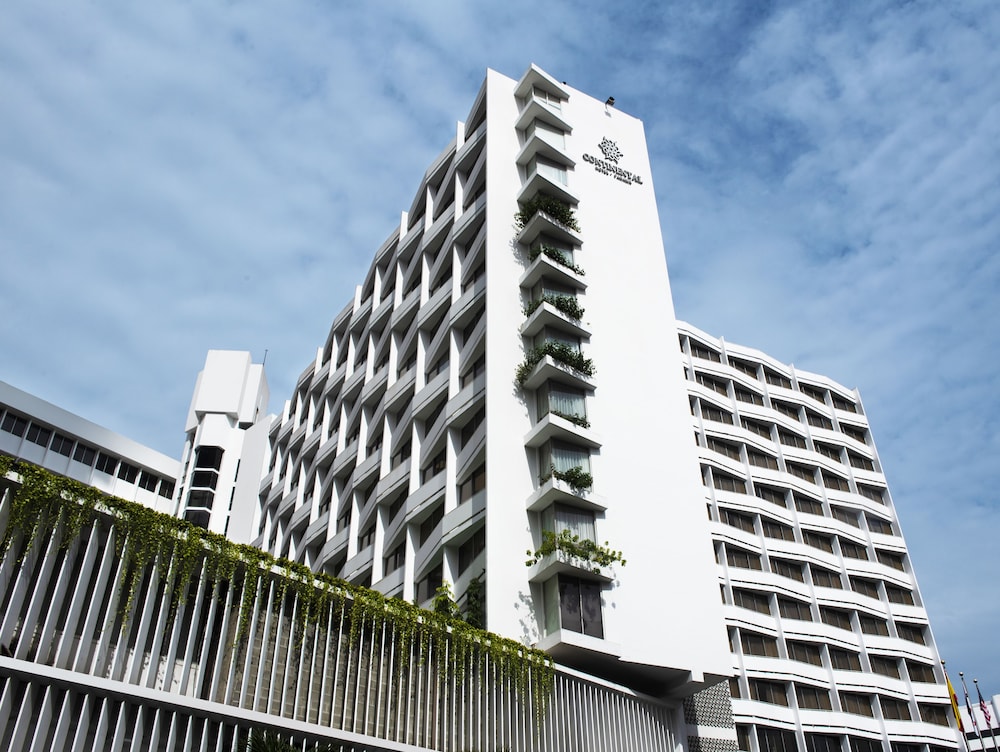 renaissance panama city hotel