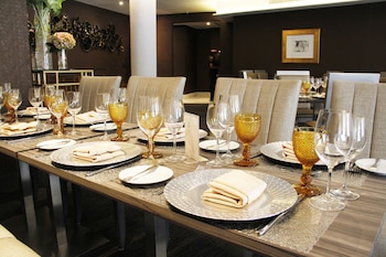 renaissance panama city hotel