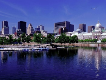 novotel montreal aeroport