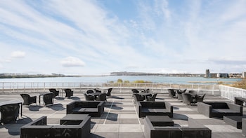 voco st davids cardiff an ihg hotel