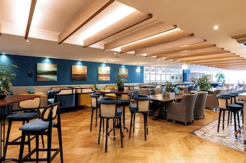 voco st davids cardiff an ihg hotel