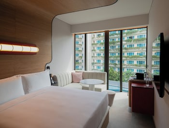 the standard singapore