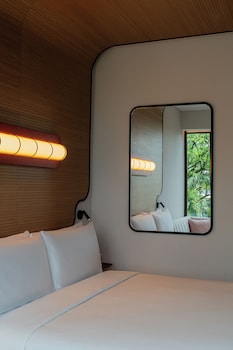 the standard singapore