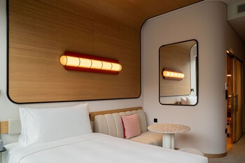 the standard singapore