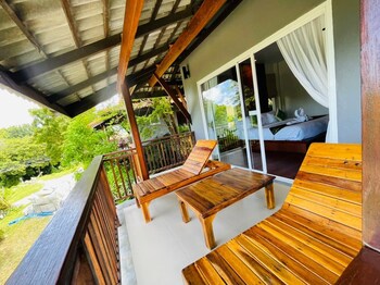 Bakantiang Resort,,3 star