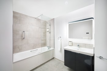 Voco St. John's Solihull, An Ihg Hotel,,4 star