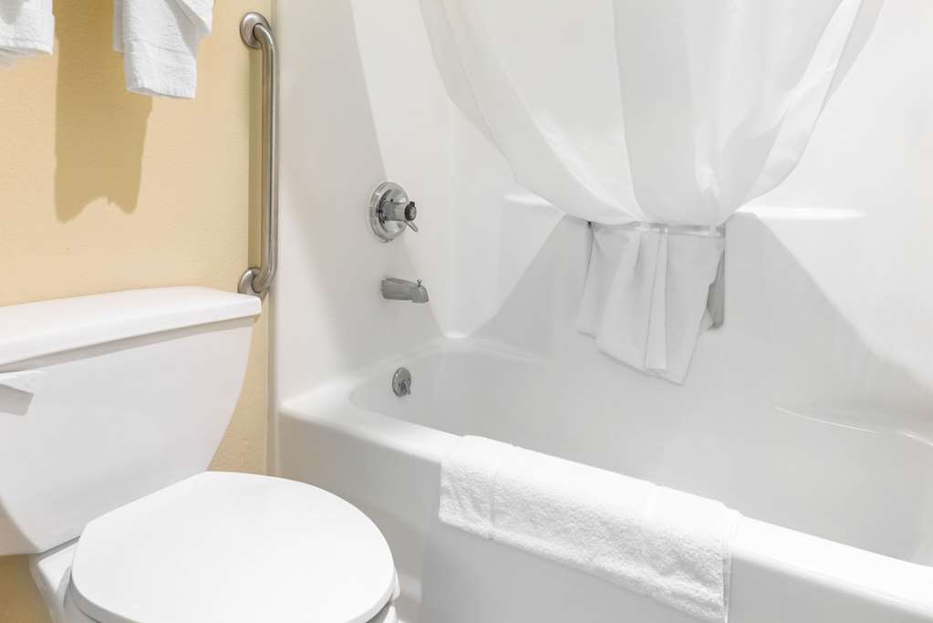 quality inn washington court house