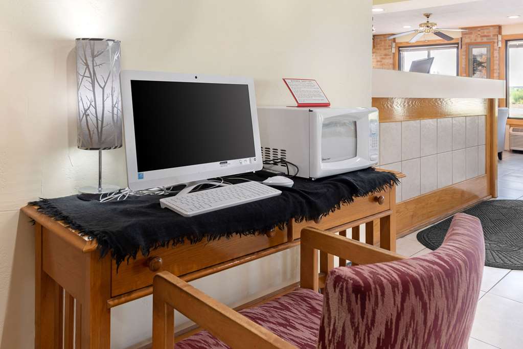 quality inn washington court house