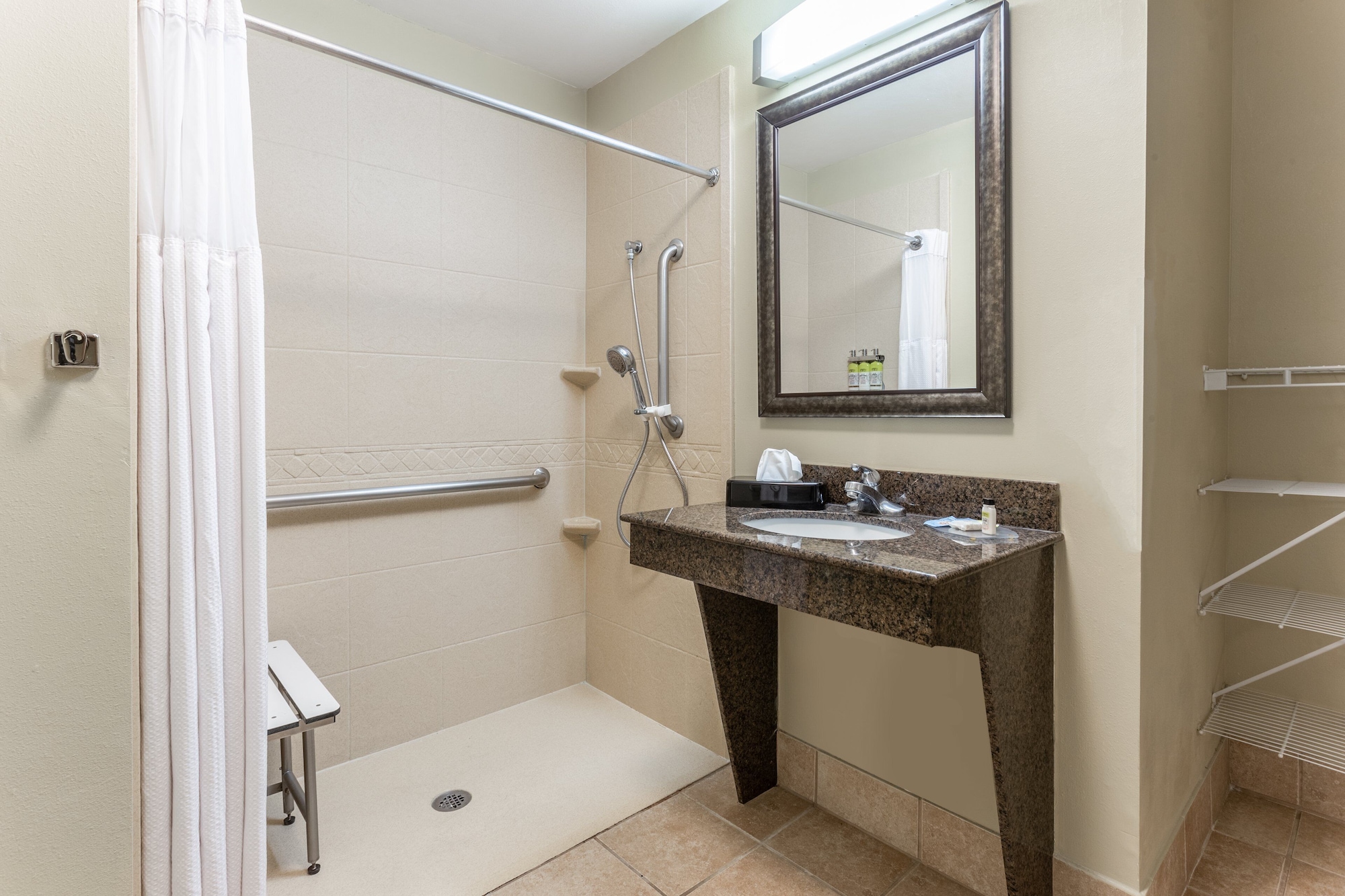 staybridge suites davenport by ihg