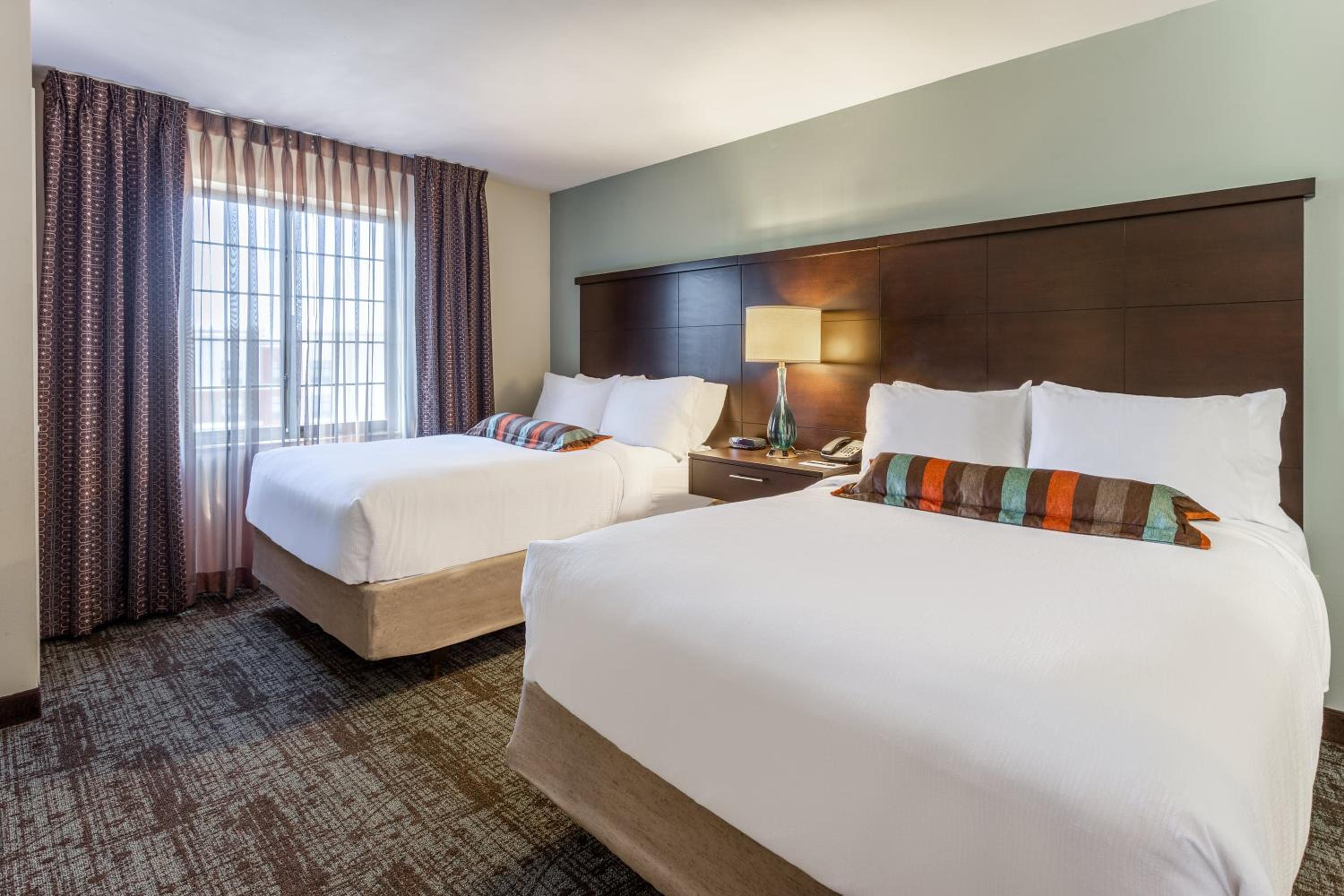 staybridge suites davenport by ihg